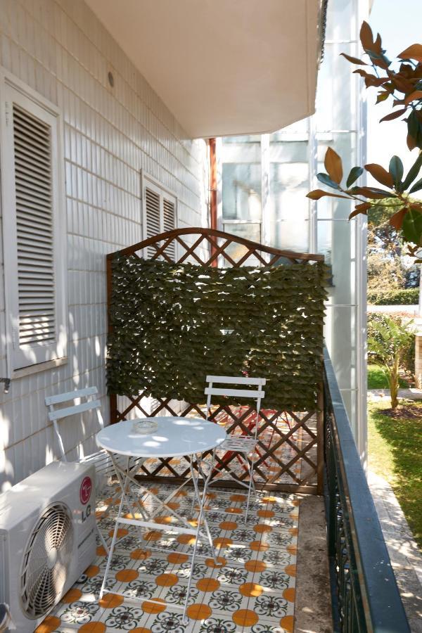 Il Giardino Di Flora Con Piscina Lecce Exterior foto